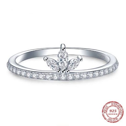 925 Sterling Silver AAA+ Cubic Zirconia Elegant Crown Ring - Image 3
