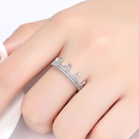 925 Sterling Silver A+ Cubic Zirconia Lover's Crown Ring - Image 2