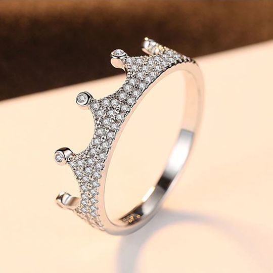 925 Sterling Silver A+ Cubic Zirconia Lover's Crown Ring - Image 3