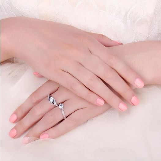 925 Sterling Silver Princess Cut Cubic Zirconia Ring - Image 3