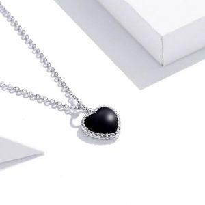 Platinum 925 Sterling Silver Black Agate Vintage Heart Pendant Necklace