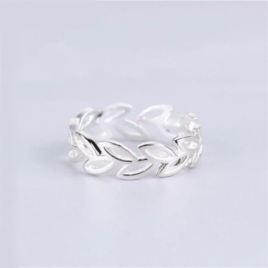 Sterling Silver Plated Hollow Leaf Adjustable Ring (Size 5-7)