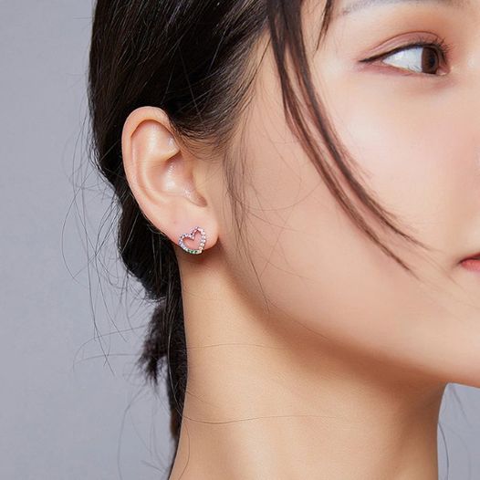 Exquisite 925 Sterling Silver Multi-Color Dazzling Zirconia Heart Earrings - Image 4