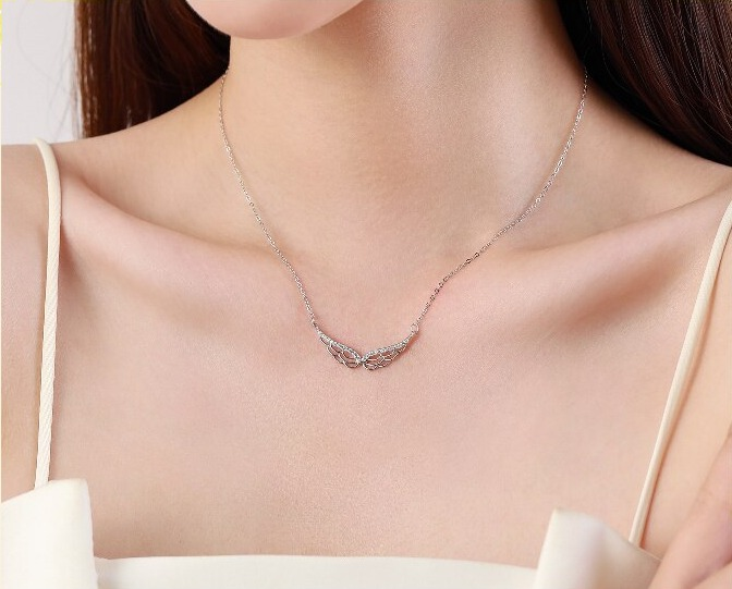 Exquisite 925 Sterling Silver Zirconia Angel Wings Pendant Necklace - Image 2
