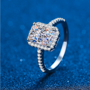 Authentic 925 Sterling Silver 18K 1CT Emerald Cut Moissanite Gemstone Ring