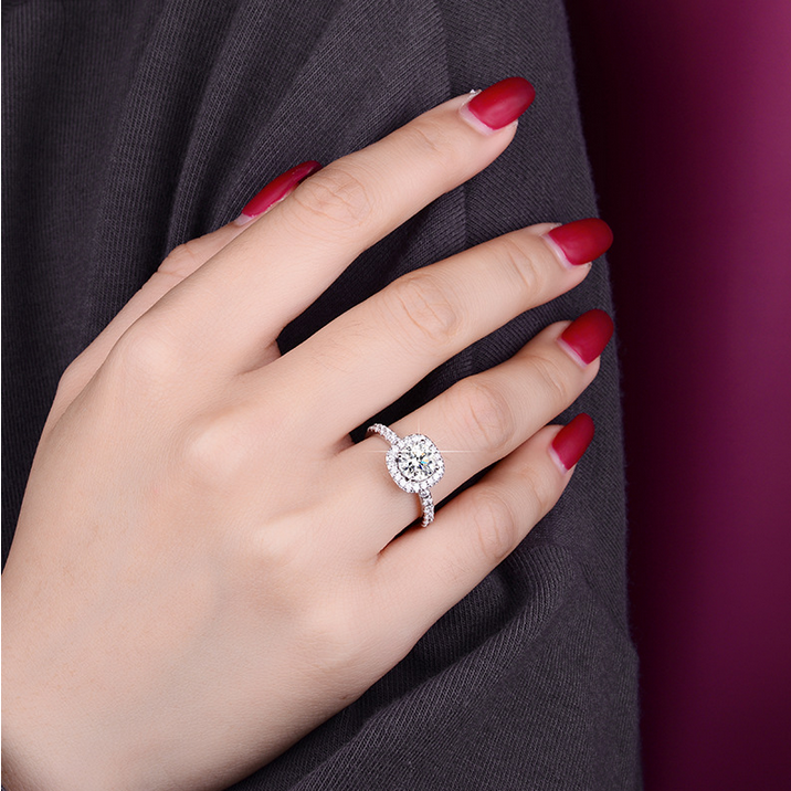 Luxurious 925 Sterling Silver 18K 2CT Moissanite Cushion Cut Ring - Image 3