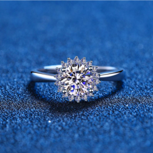 18K 925 Sterling Silver 1CT Halo Flower Moissanite Gemstone Ring