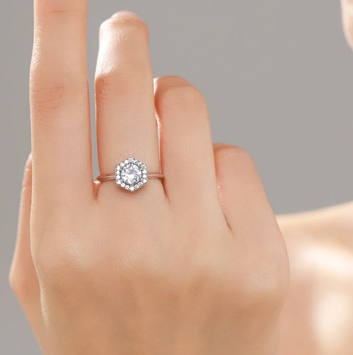 925 Sterling Silver Hexagon Spark Dazzling Zirconia Ring - Image 2