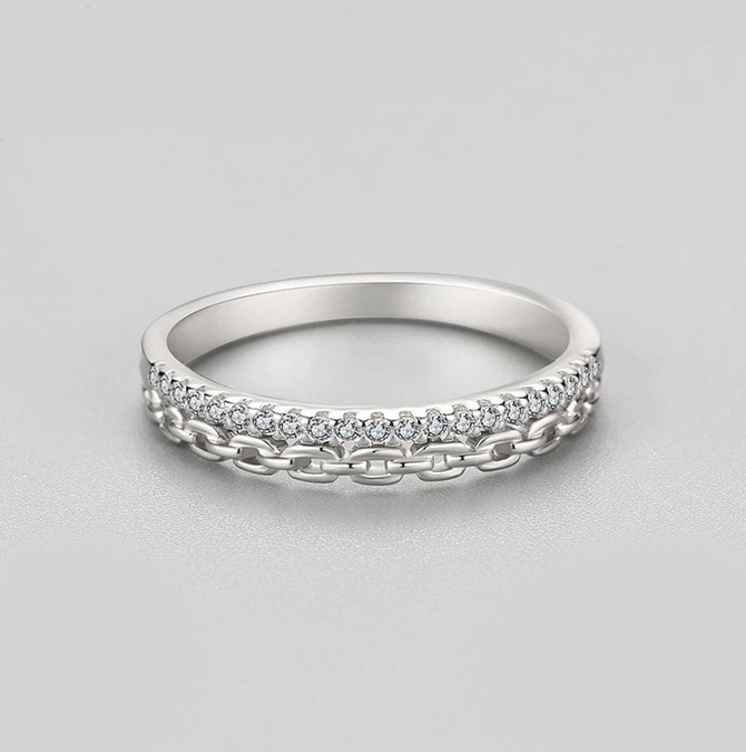 Elegant 925 Sterling Silver Sparkling Zircon Chain Stackable Ring