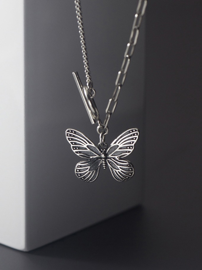 Authentic 18K 925 Sterling Thai Silver Butterfly Spawn Pendant Chain Necklace - Image 7