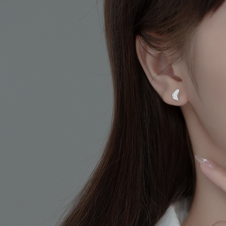 Exquisite 18K 925 Sterling Silver Zircon Butterfly Stud Chain Earrings - Image 4