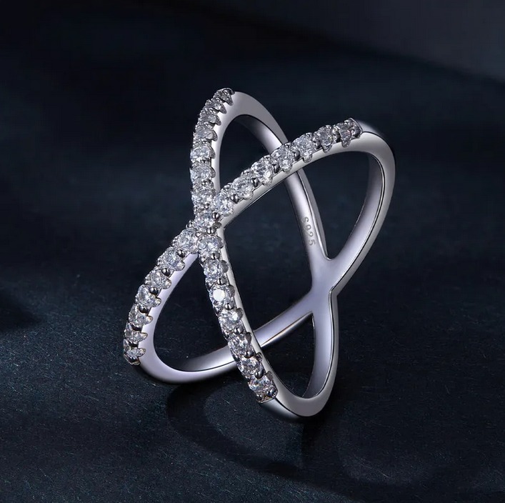 Luxury Platinum 925 Sterling Silver X-Style Criss Cross Moissanite Ring