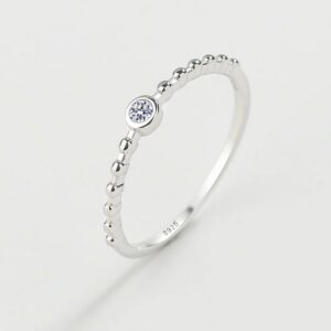 Delicate 925 Sterling Silver Simple Semi-Bead Zircon Ring