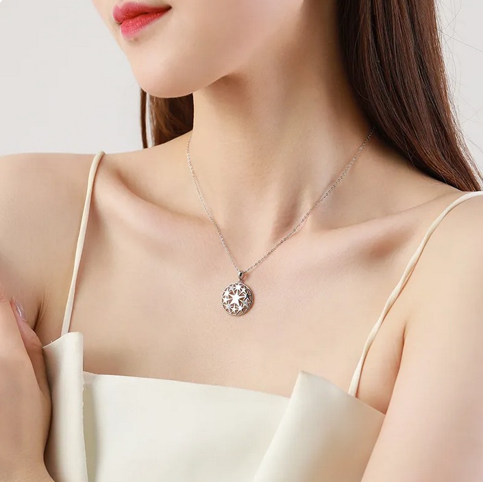 Exquisite 925 Sterling Silver Fashion Star Zirconia Charm Pendant Necklace - Image 2