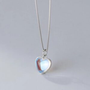 Elegant 18K 925 Sterling Silver Gradient Moonstone Heart Necklace