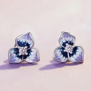 Platinum 925 Sterling Silver Purple Trillium Flower Zircon Stud Earrings