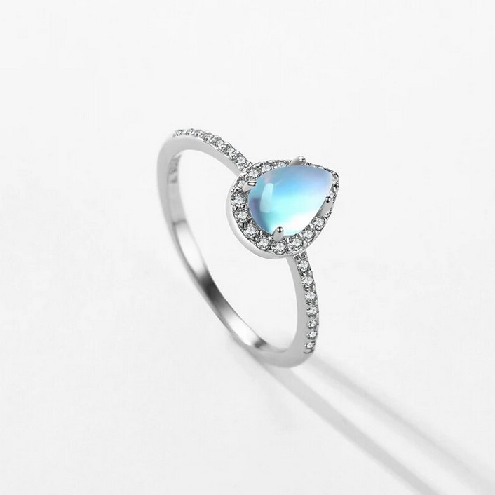 Luxury 925 Sterling Silver Elegant Blue Flame Moonstone Ring - Image 2