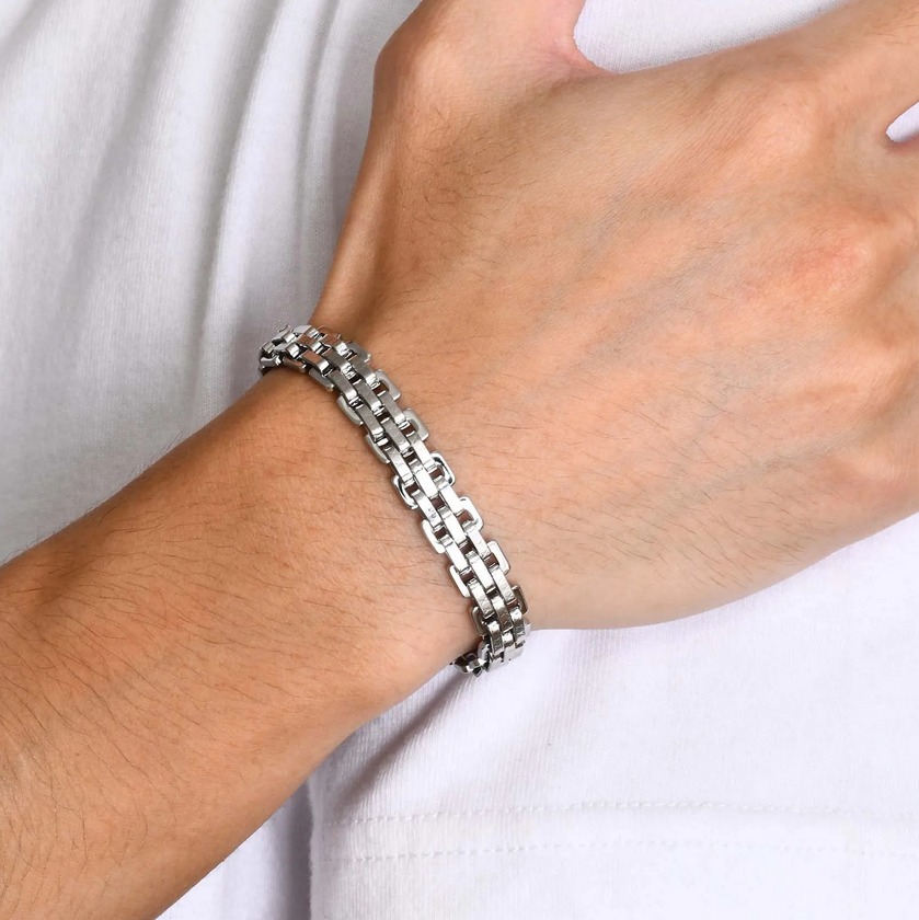 Men's 8.8*MM Quality Stainless Steel Triple X Vegan Link Bracelet - Image 3